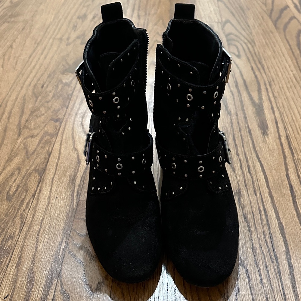 Rebecca Minkoff Black Studded Buckle Ankle Boots - Picture 3 of 8